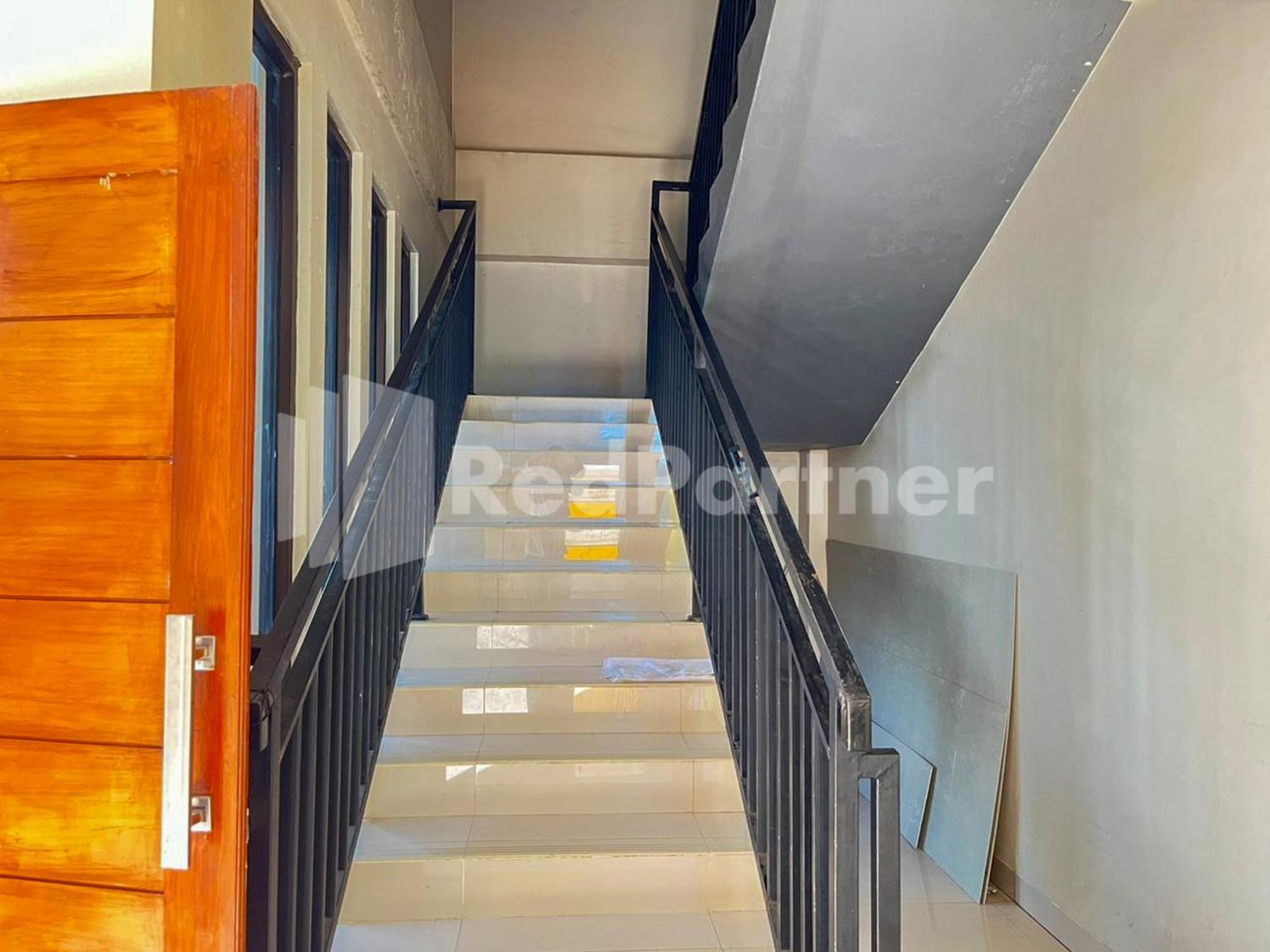 Hotel Andono Near Yia Mitra Reddoorz Temon Экстерьер фото